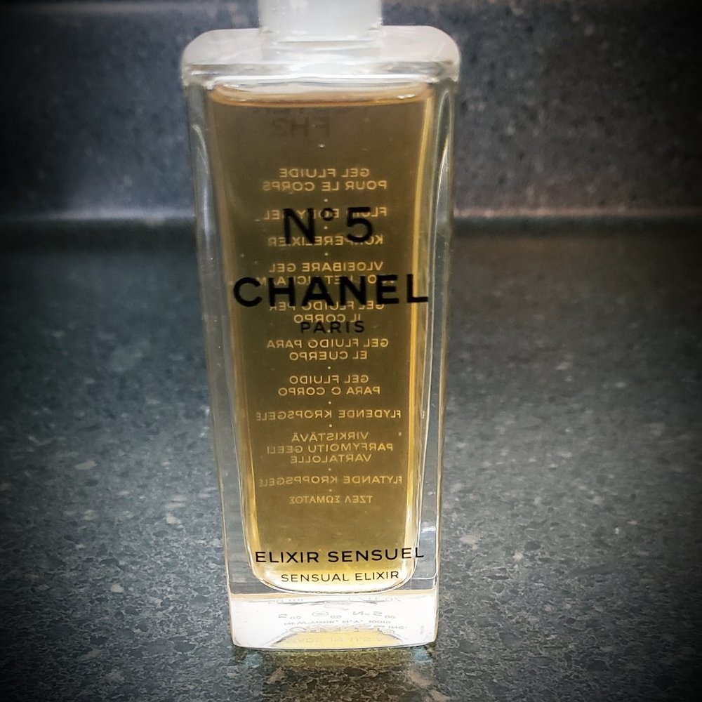 Chanel No.5 ELIXIR SENSUEL Rare and discontinued